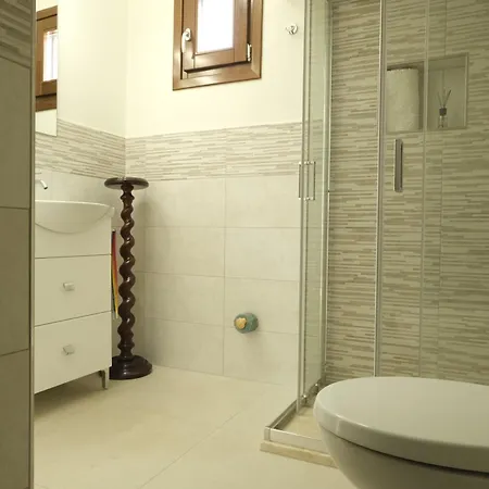بيت ضيافة Domus Aurea 3*